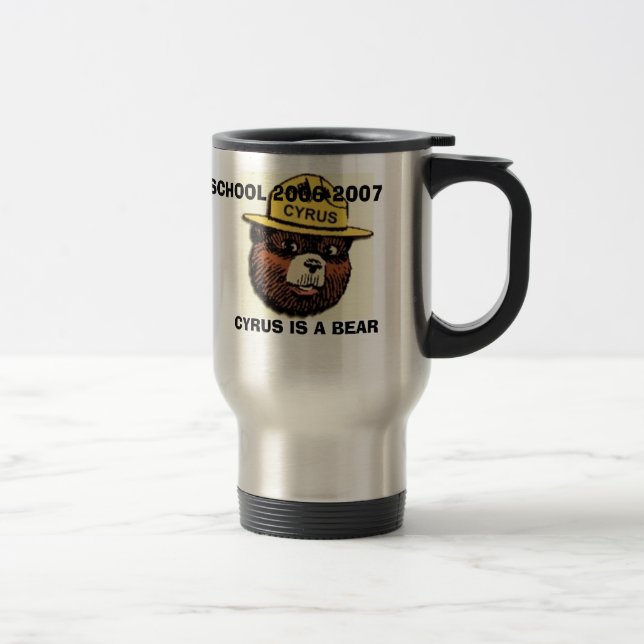 MUG DE VOYAGE CYRUS EST UN OURS (Droit)