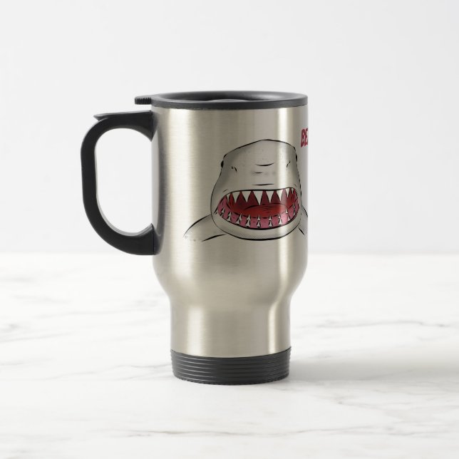 Mug De Voyage Grand requin blanc moyen dessin animé (Gauche)