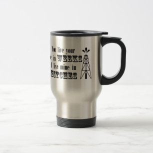 Mug De Voyage Homme en mer d'accrocs du gisement de pétrole  