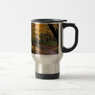 Mug De Voyage La route d'automne moins a voyagé