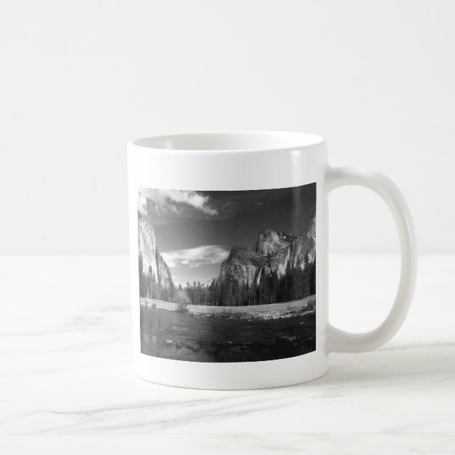 Mug Demi de dôme B&W de Yosemite Ca (Droite)
