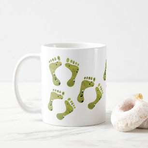 Mug Des Empreintes De Boules De Pelouse Sur Le Vert,