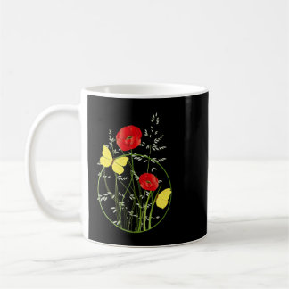 Mug Dessiner des fleurs délicates sur le bord du chemi