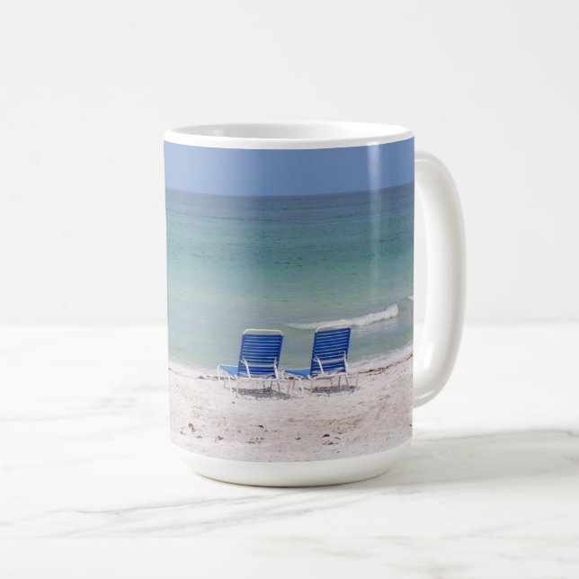 Mug Deux chaises sur la plage (Devant droit)