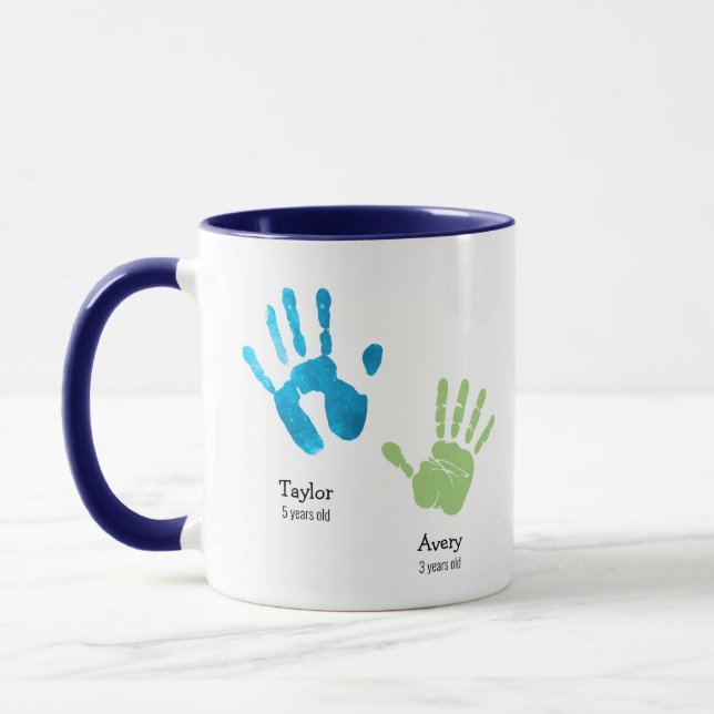 Mug Deux empreintes On t'aime, maman ! Personnalisé (Gauche)