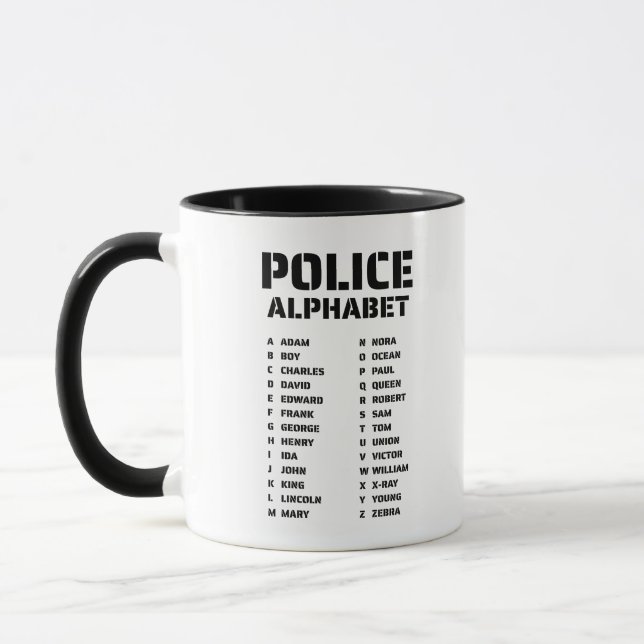 Mug Diagramme alphabétique de la police pour les offic (Gauche)