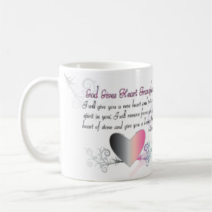 Mug Dieu donne des transplantations cardiaques