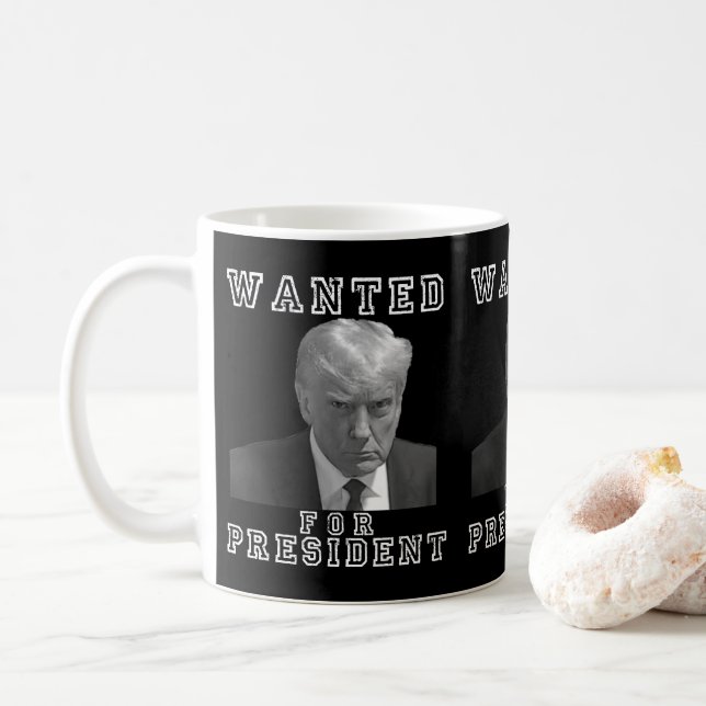 Mug Donald Trump Mugshot Recherché pour le président 2 (Avec donut)