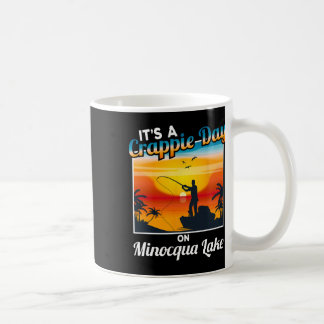 Mug Drôle C'est une journée crappie sur le lac Minocqu