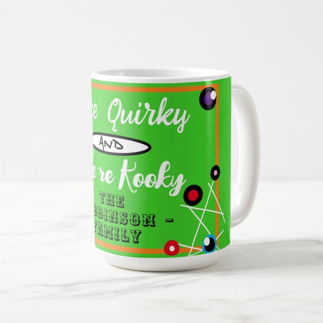 Mug Drôle Halloween Quirky Green Nom de famille (Devant droit)