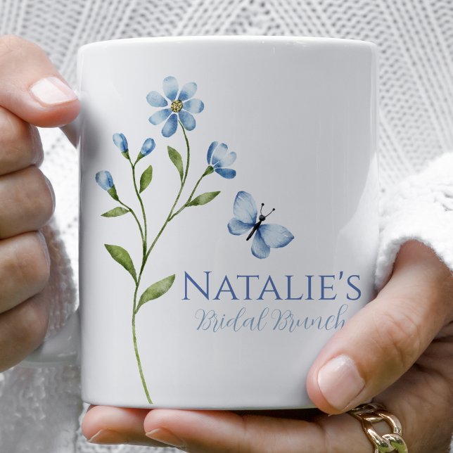 Mug Dusty Blue Fleur sauvage Fête des mariées personna (Créateur téléchargé)
