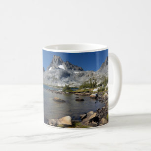 Mug Eau Banner Peak Thousand Island Lake