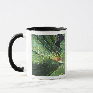 Mug Éclairage au néon dans le couloir de l'aéroport O'