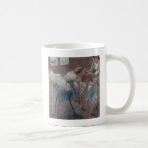 Mug Edgar Degas   trois danseurs se préparant à la