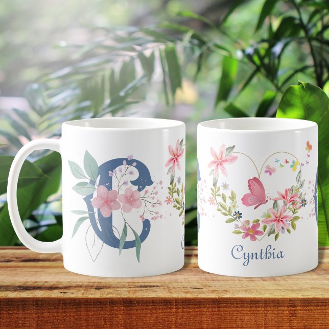 Mug Elégante aquarelle papillon floral Monogramme C (Créateur téléchargé)