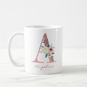 Mug Élégante lettre florale A Pink and Ivory Bouquet