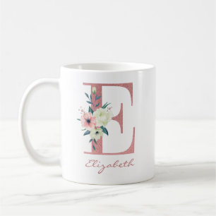 Mug Élégante lettre florale E Pink and Ivory Bouquet