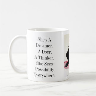 Mug Elle est une rêveuse…