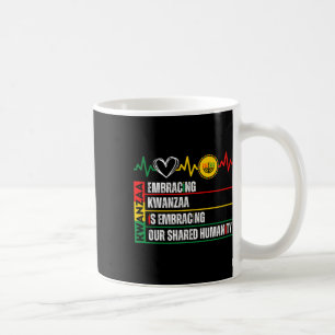 Mug Embracer Kwanzaa Est Notre Humanité Commune Africa