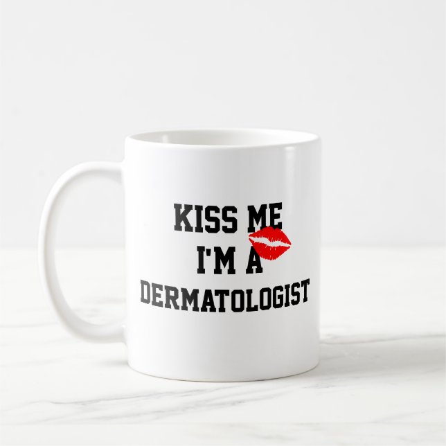 Mug Embrasse-Moi, Je Suis Une Musique Dermatologue (Gauche)