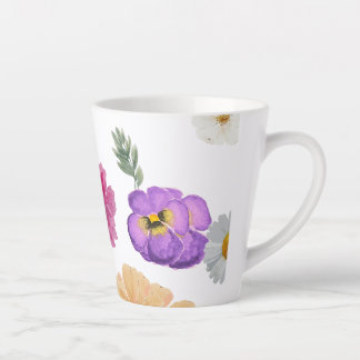 Mug en latte de fleur coloré