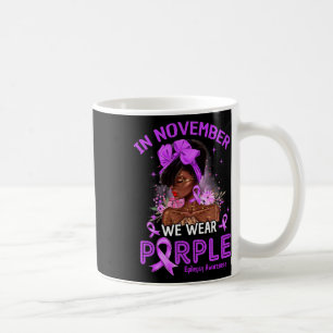 Mug En Novembre Nous Portons Violet Black Femmes Épile
