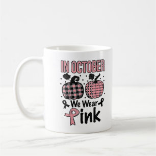 Mug En Octobre nous portons rose Happy Halloween Breas