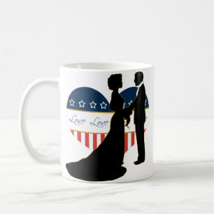 Mug en silhouette de couple amoureux du coeur mili