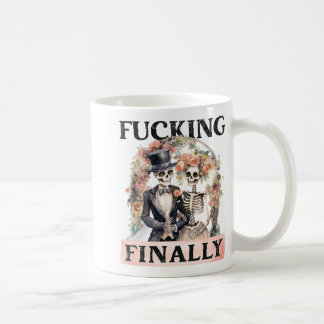 Mug Enfin Demoiselle d'Honneur Squelette Mariée Marié 