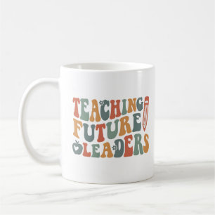 Mug Enseignant Groovy Dirigeants Futurs Rétro Professe
