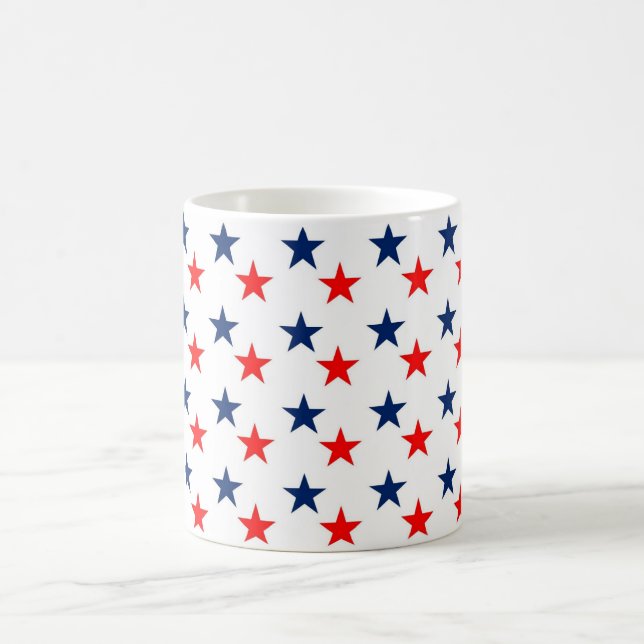 Mug Étoiles simples personnalisées et élégantes Rouge  (Centre)