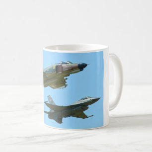 Mug F-4 PHANTOM et F-16 FALCON DE COMBAT
