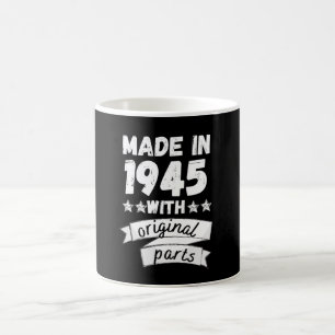 Mug fabriqués en 1945 avec des pièces d'origine,