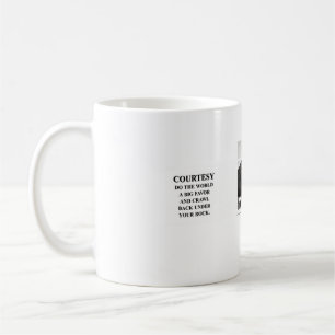 Mug Faites le monde une faveur ; revenez sous votre