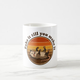 Mug Faites semblant jusqu'à réussir Possum rétro faisa