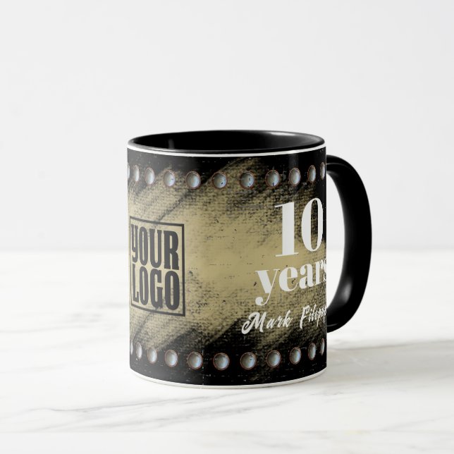 Mug Faux studs reconnaissance de l'anniversaire de l'e (Devant droit)