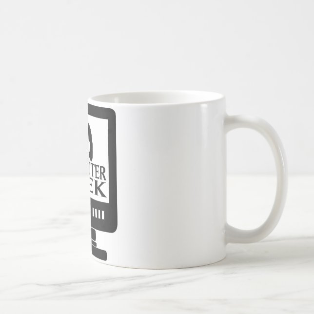Mug Femelle de fille de geek d'ordinateur (Droite)