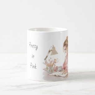 Mug Femme Blonde au Bureau Chemisier Rose