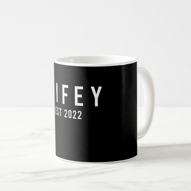Mug Femme chérie Est 2022 Future mariée Enterrement de (Devant droit)