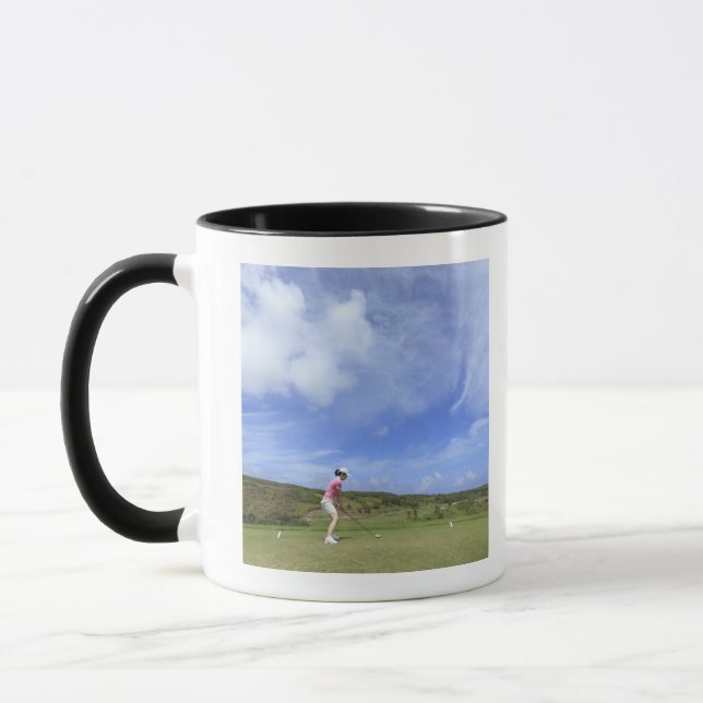 Mug Femme jouant au golf (Gauche)