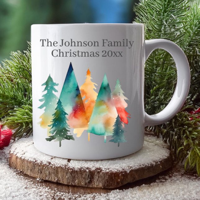 Mug Festive Aquarelle Forêt Arbres Noël Famille (Festive watercolor trees Christmas family mug with name and year)
