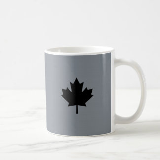 Mug Feuille d'érable noire canadienne gris