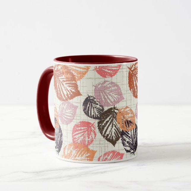 Mug Feuilles d'automne sur le beige. (Devant gauche)
