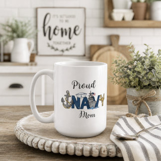 Mug Fière maman de la marine pour la fête des mères