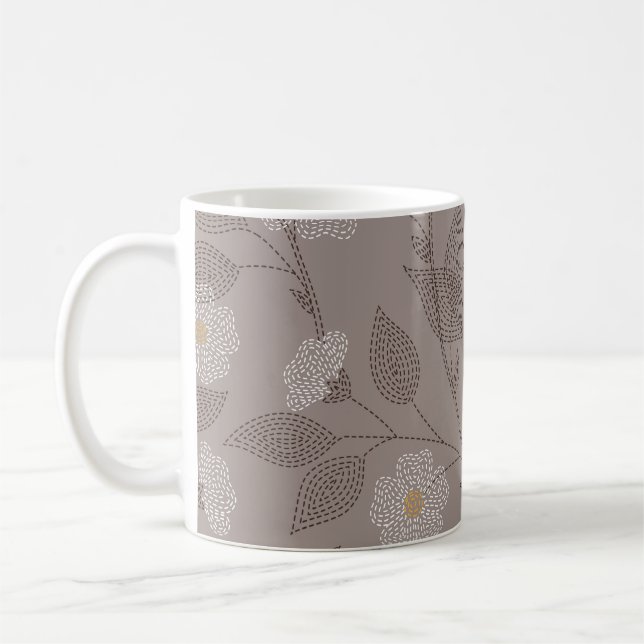 Mug Fleurs brodées et feuilles, design sans soudure. (Gauche)