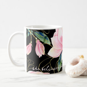 Mug Fleurs De Magnolia Roses Elle Croyait Qu'Elle Pour