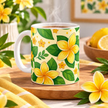 Fleurs tropicales jaunes avec des feuilles vertes