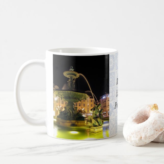 Mug Fontaine éclairée et sirène. Rossio, Lisbonne (Avec donut)