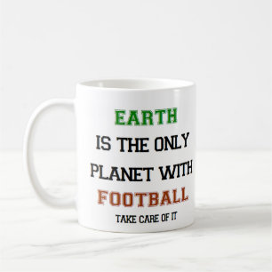 Mug football, seule la terre