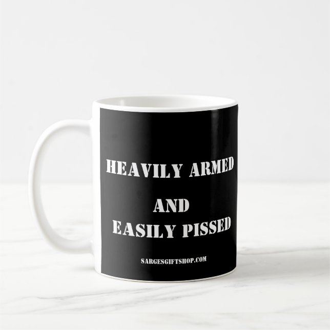 MUG FORTEMENT ARMÉ ET FACILEMENT PISÉ (Gauche)